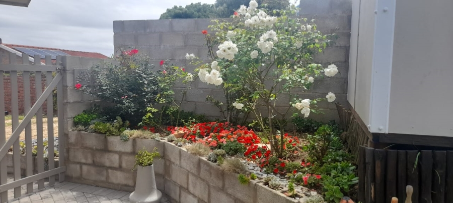 4 Bedroom Property for Sale in Dana Bay Western Cape